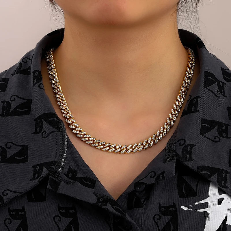 Miami Cuban Chain - 6mm designed to add a touch of elegance to any outfit