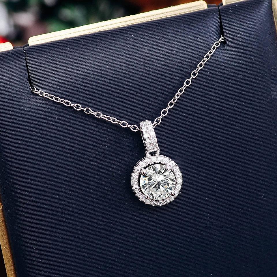 Arctic Bliss - Halo Solitaire Pendant - Sterling Silver - Ice Dazzle