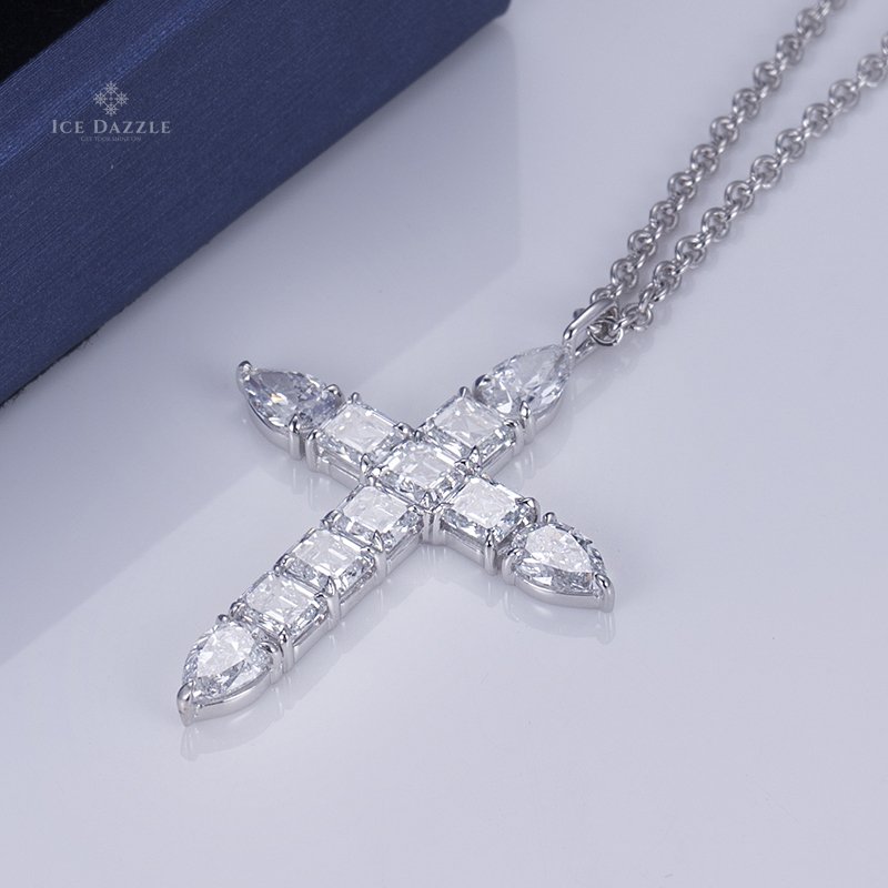 Lab Diamond Cross Pendant - Ice Dazzle - VVX™ Lab Diamond - Fashion Pendant