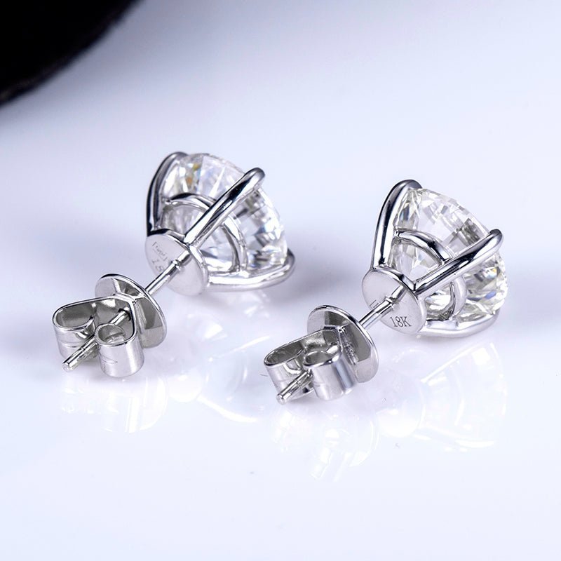 Lab Diamond Stud Earrings - Ice Dazzle - VVX™ Lab Diamond - Studs