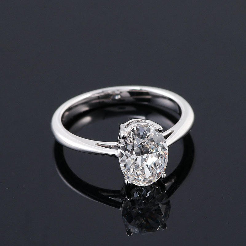 Oval Engagement Ring - Ice Dazzle - VVX™ Lab Diamond - Engagement Rings