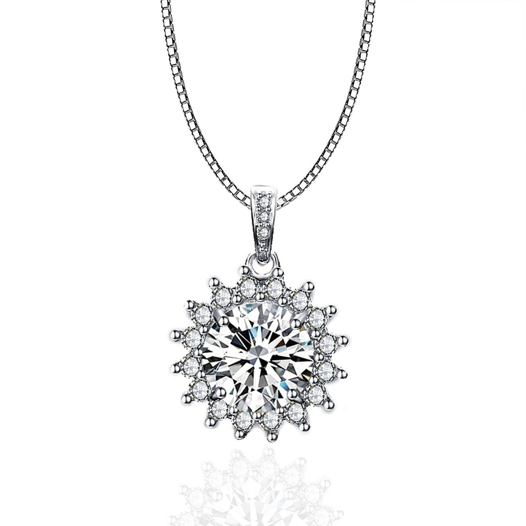 Sunflower Solitaire Pendant - Ice Dazzle - VVX™ Lab Diamond - Solitaire Pendant